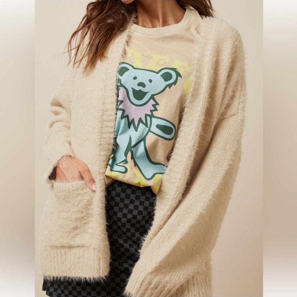 American Eagle Woah So Cozy Fuzzy Cardigan Sweater Beige Large